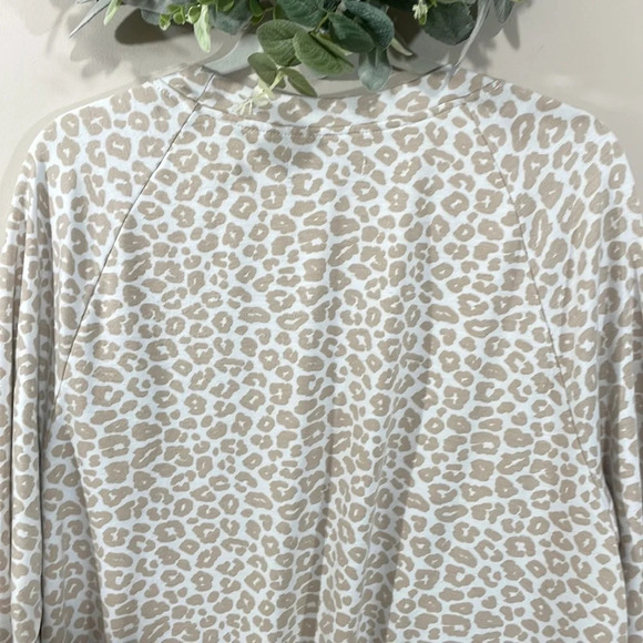 Rae Dunn “Football Mama” Leopard Print Long Sleeve 1X - Picture 8 of 15